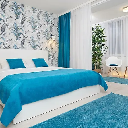 Exotic Rami's Apartment
